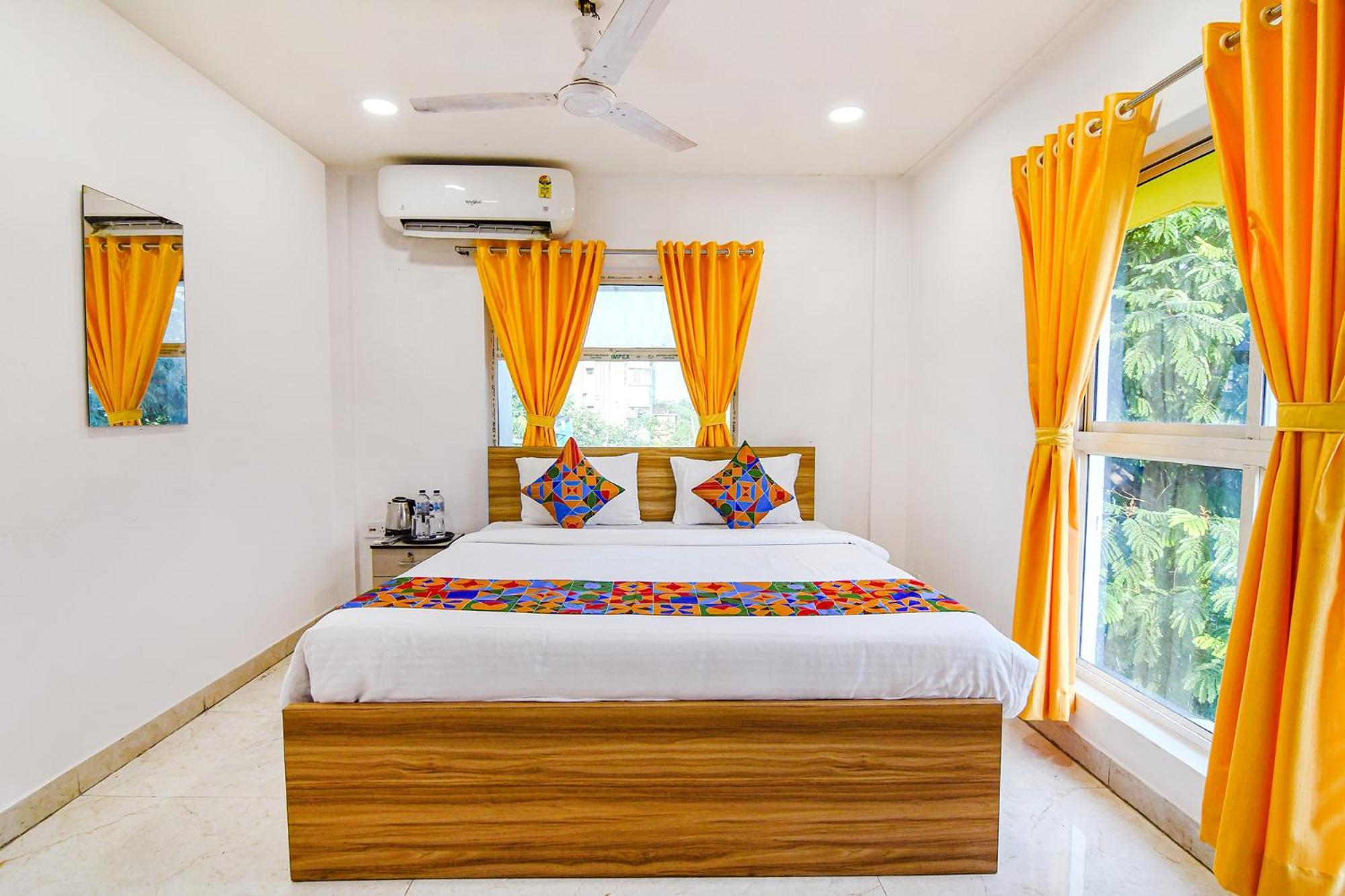 Fabhotel Grand Hazra Inn - Nr Ballygunge Station Калькутта Экстерьер фото