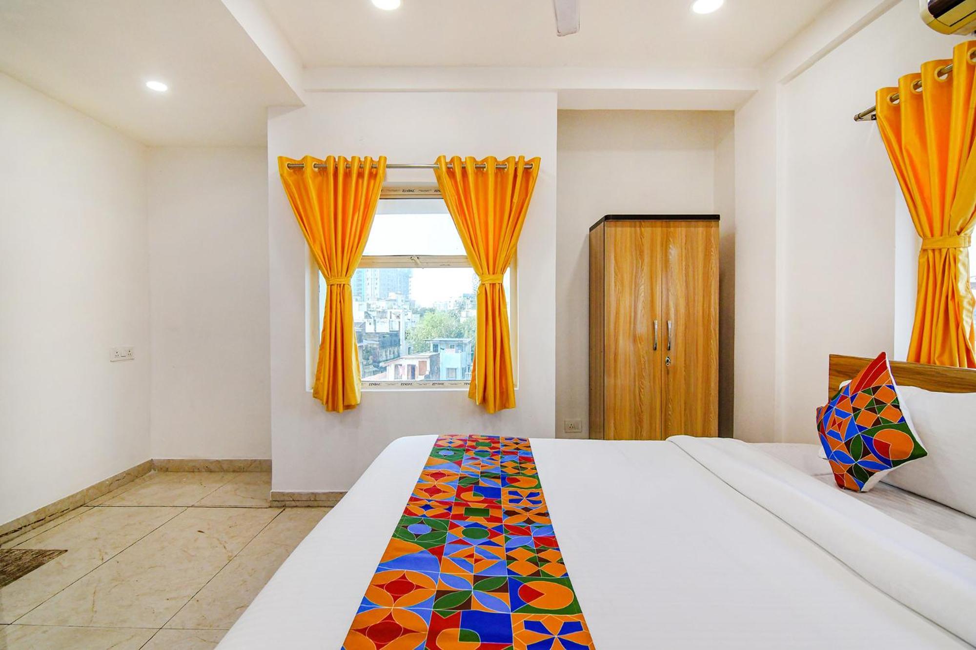 Fabhotel Grand Hazra Inn - Nr Ballygunge Station Калькутта Экстерьер фото